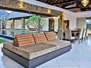 Villa Samudra Raya Bali 3*,
